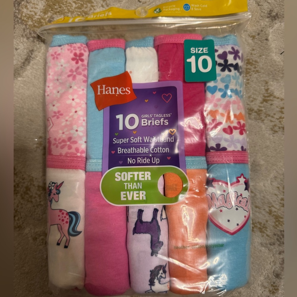 Brand New Hanes Girls' Tagless Briefs - Colorful Variety Pack- size 10